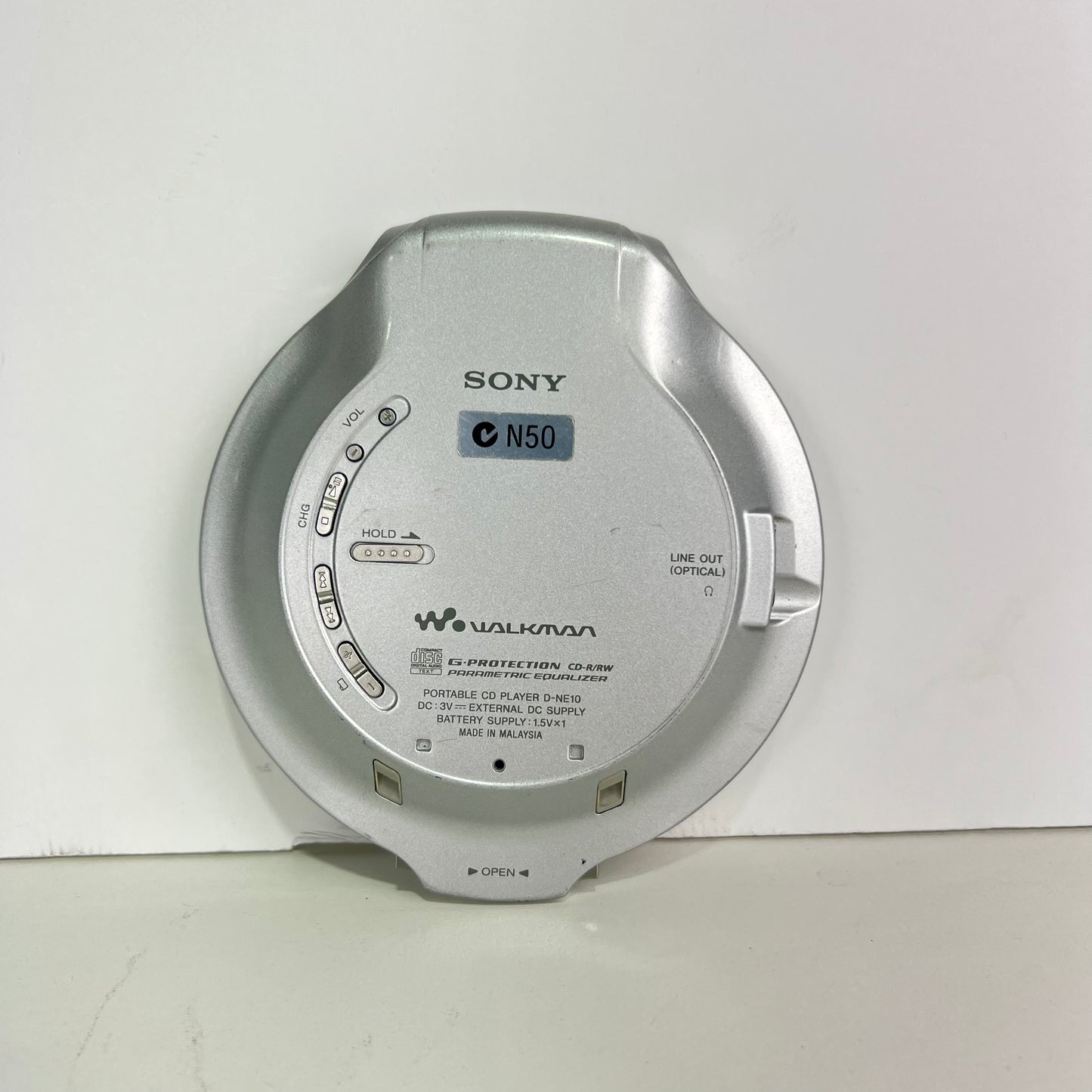 Sony Walkman CD D-NE10 With LCD Remote Control
