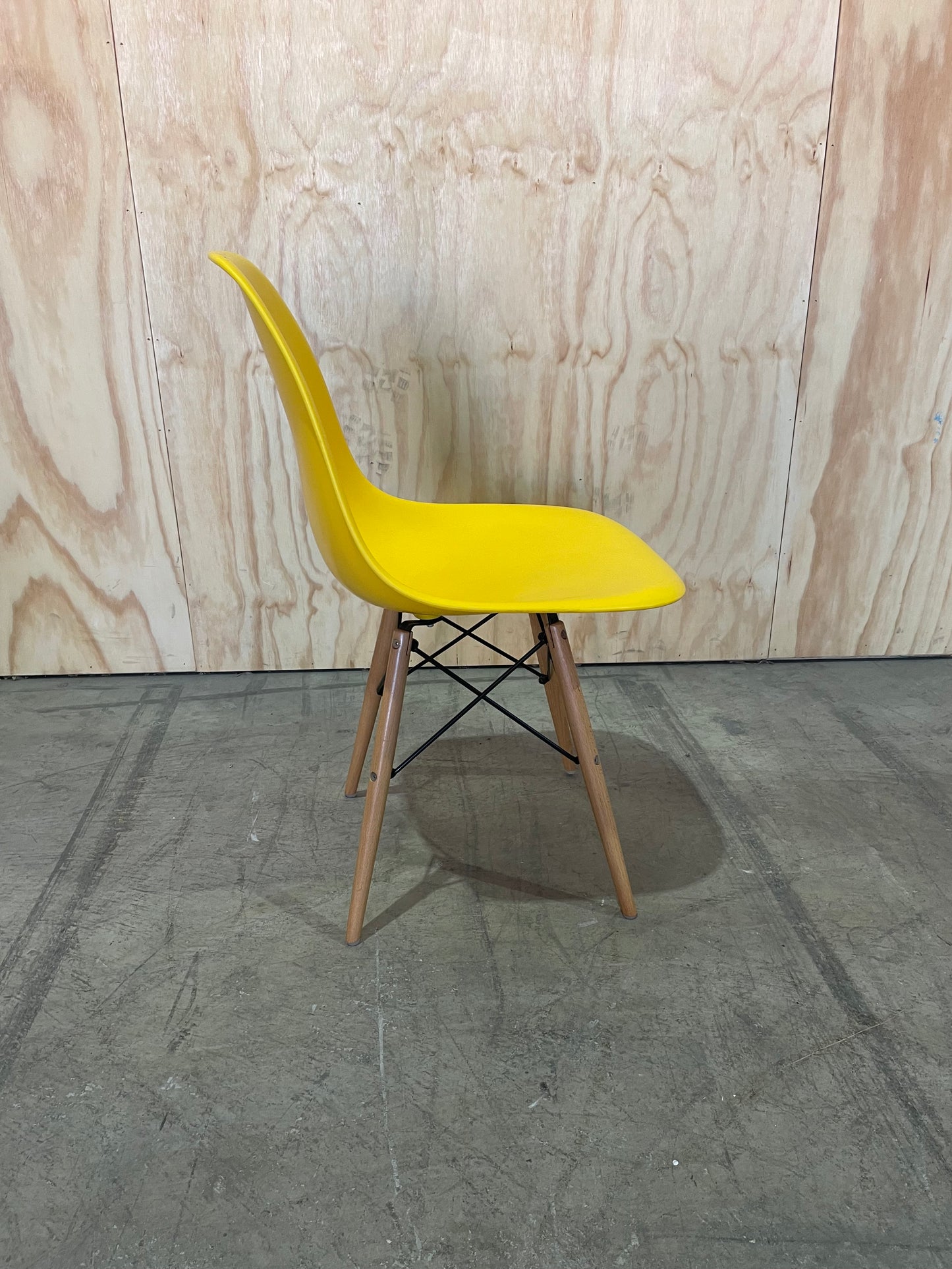 Vitra Eames Replica Side Chair DSR Yellow