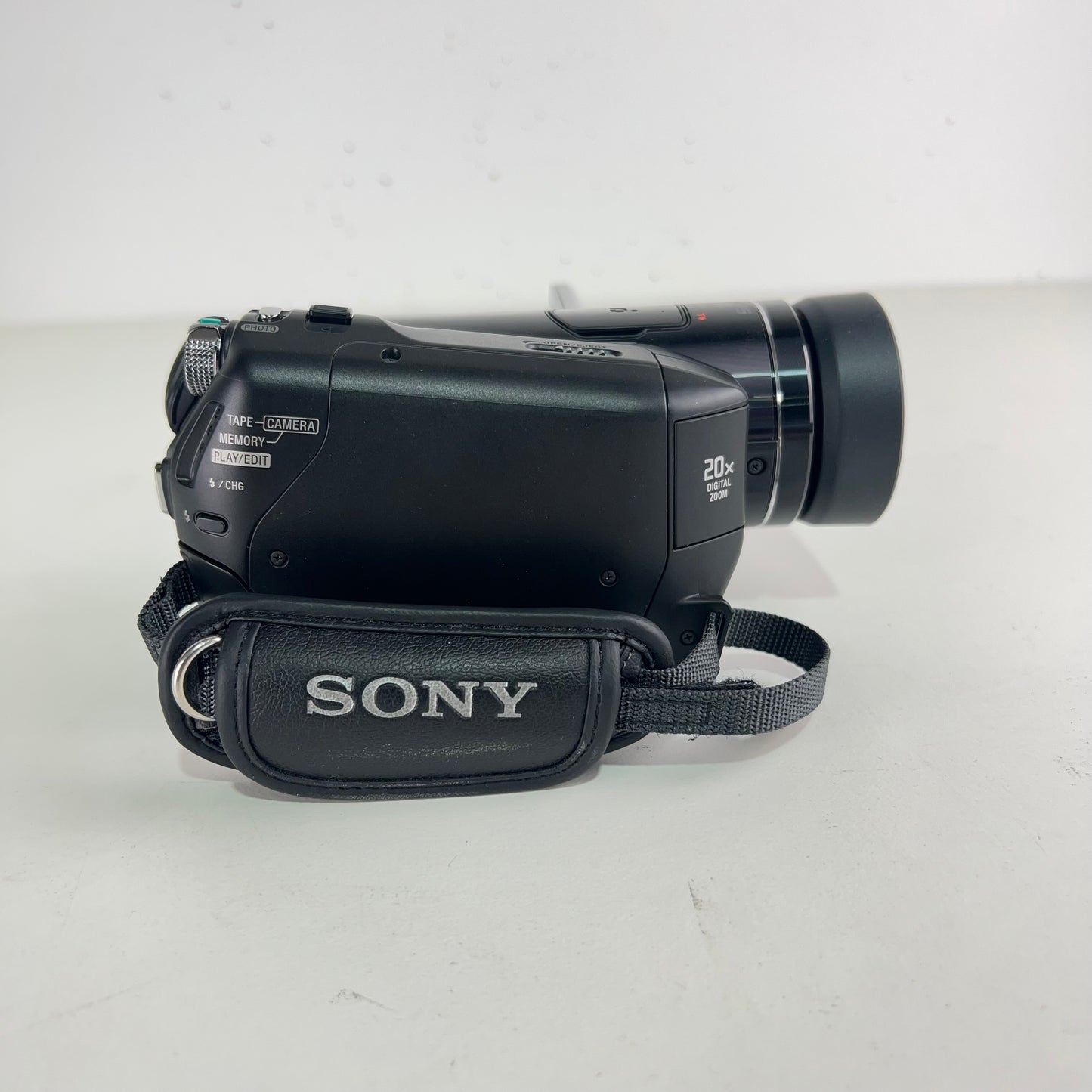 Sony HDR-HC9 MiniDV High Definition Handycam Camcorder With ACCESSORIES