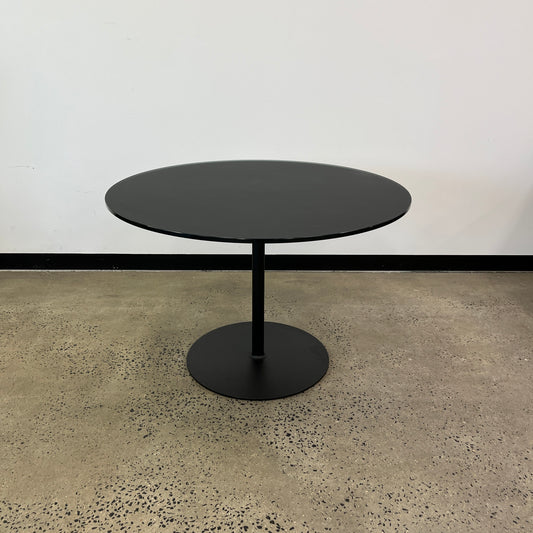 T3 Walter Knoll Lox Round Table Black Glass
