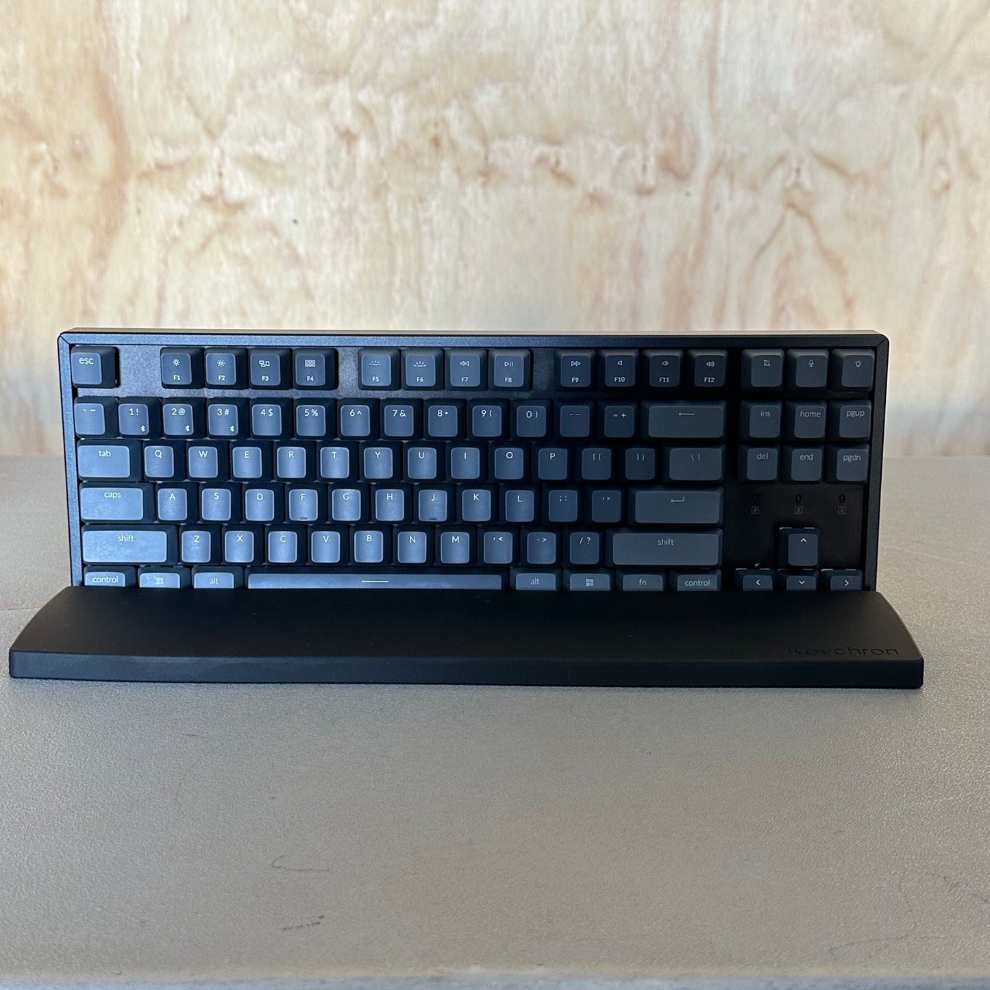 Keychron K8 Bluetooth Mechanical Keyboard and silicon palm rest
