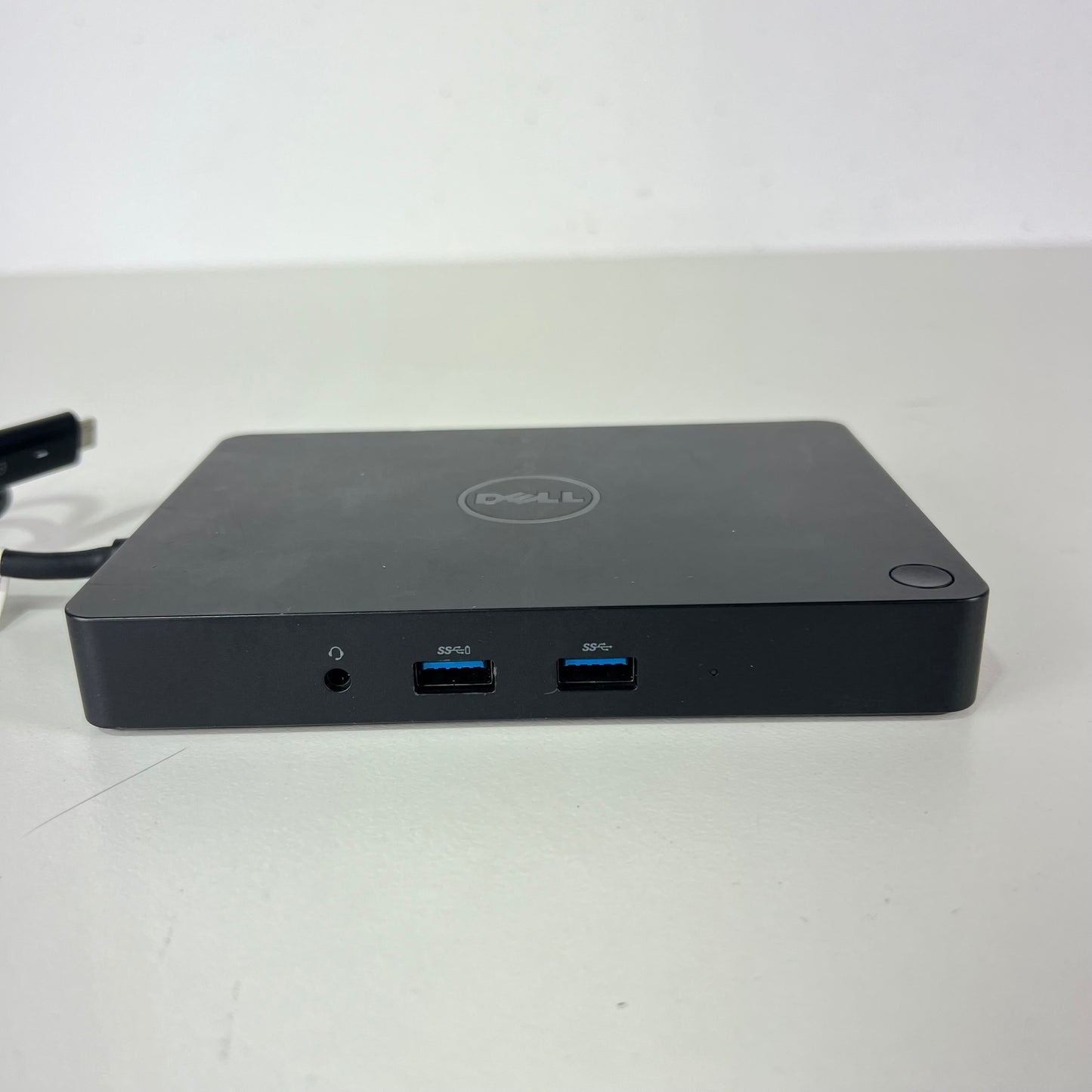 Dell WD15 Docking Station with 180W AC Power Adapter