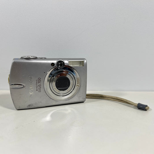 Canon Digital Camera Ixus 700