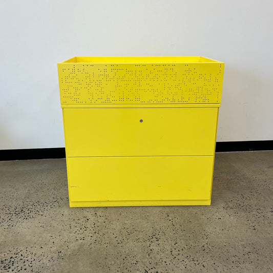Planex Flox Planter Box in Yellow Metal
