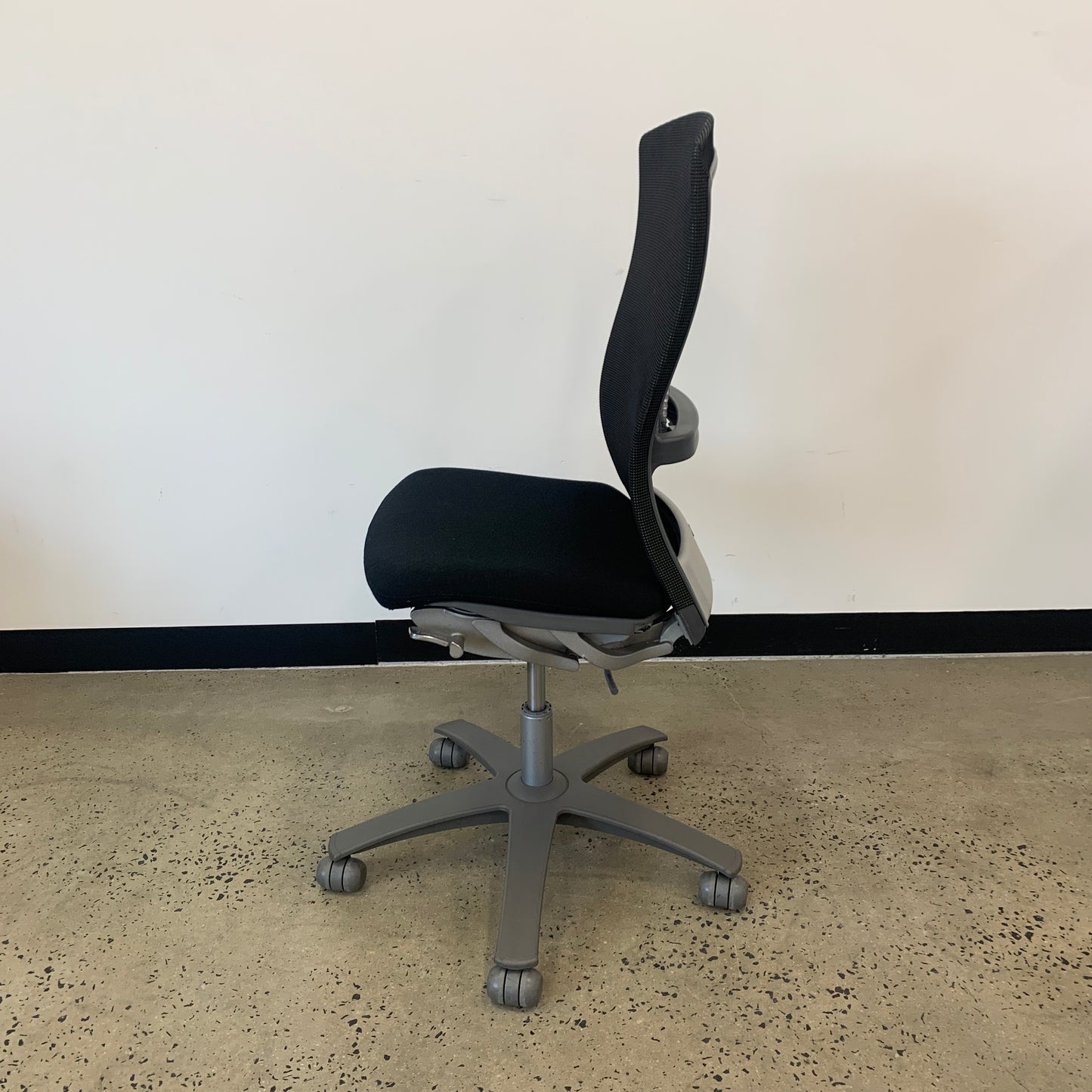 Life Chair by Formway Black Mesh Office Chair