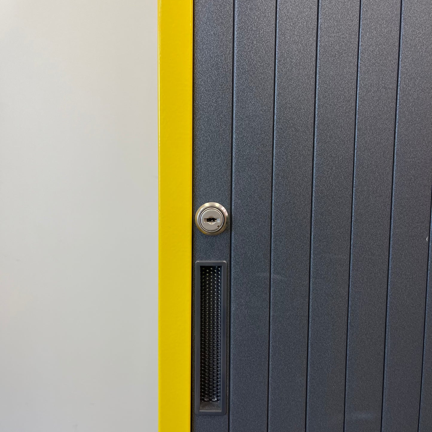 Planex Virtu Tambour Door Large Yellow