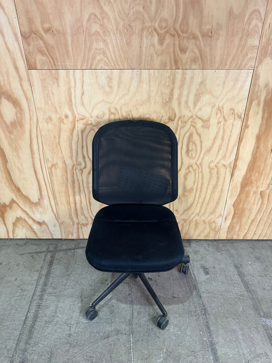 CLEARANCE Vitra Task Chair