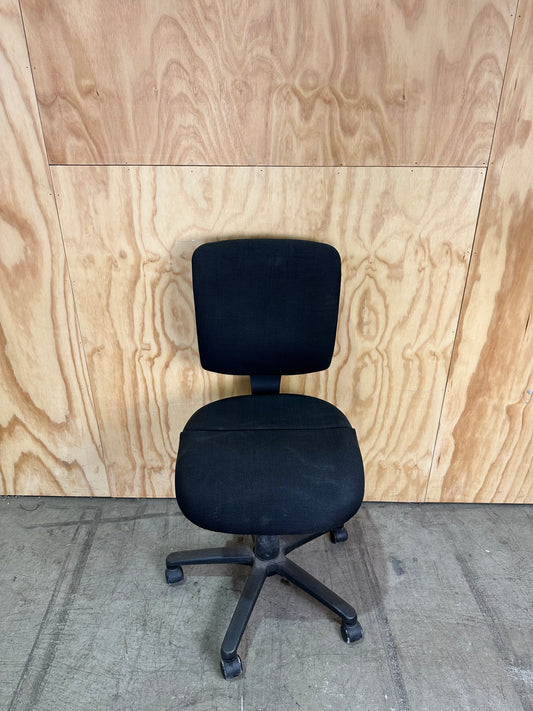 CLEARANCE Gregory Square Back Task Chair