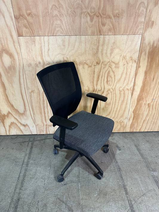CLEARANCE Open Grey Task Chair