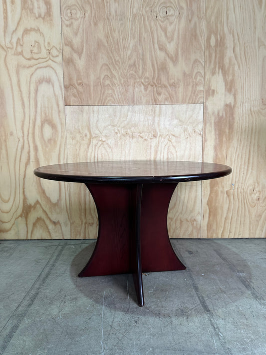 Circular Table in Rosewood