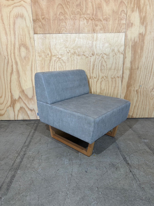 US BY BOSS DESIGN 1 person sofa