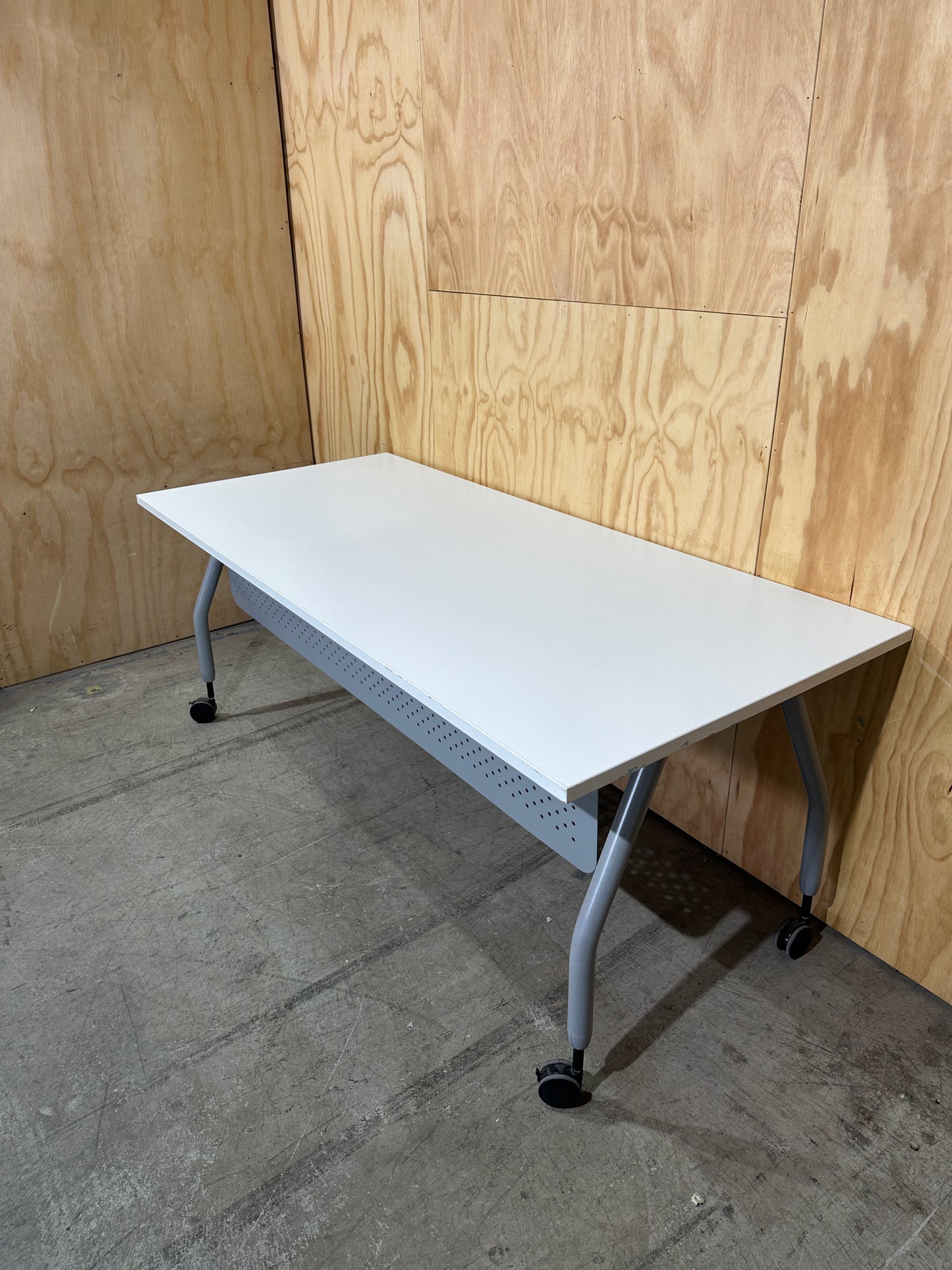White Workstation on castors with modesty panel