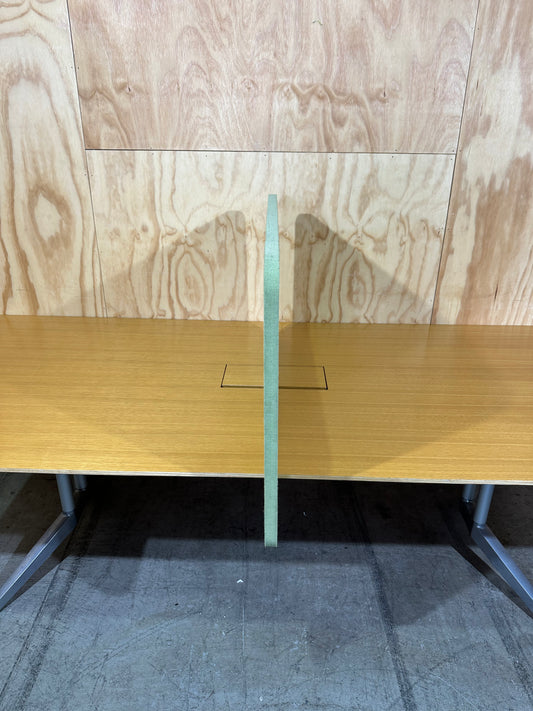 Green desktop partition