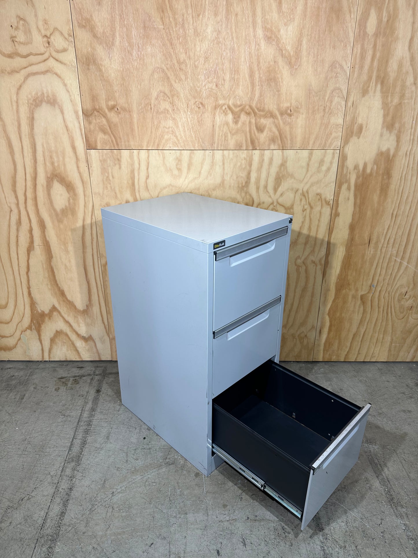 Elitebuilt 3 Drawer filing cabinet light grey