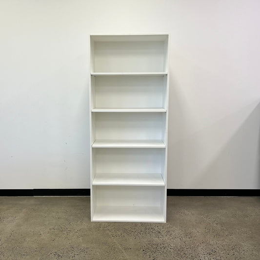 Bookshelf in White Melamine with Adjustable Shelves