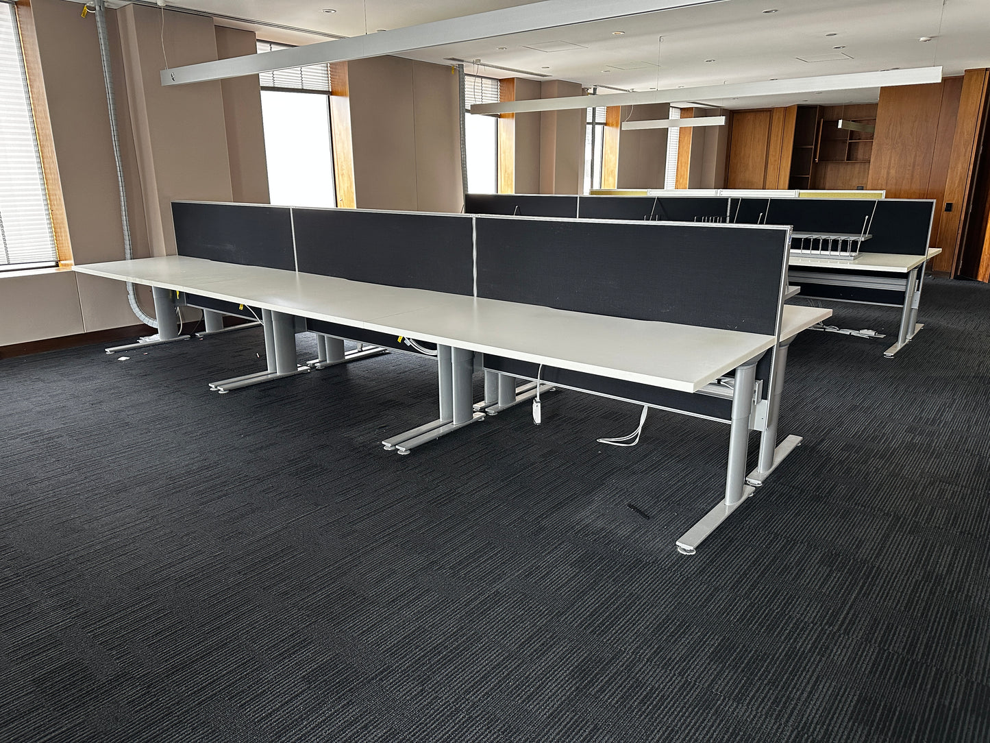 Workstation 6 Person White Desk with Black Partitions