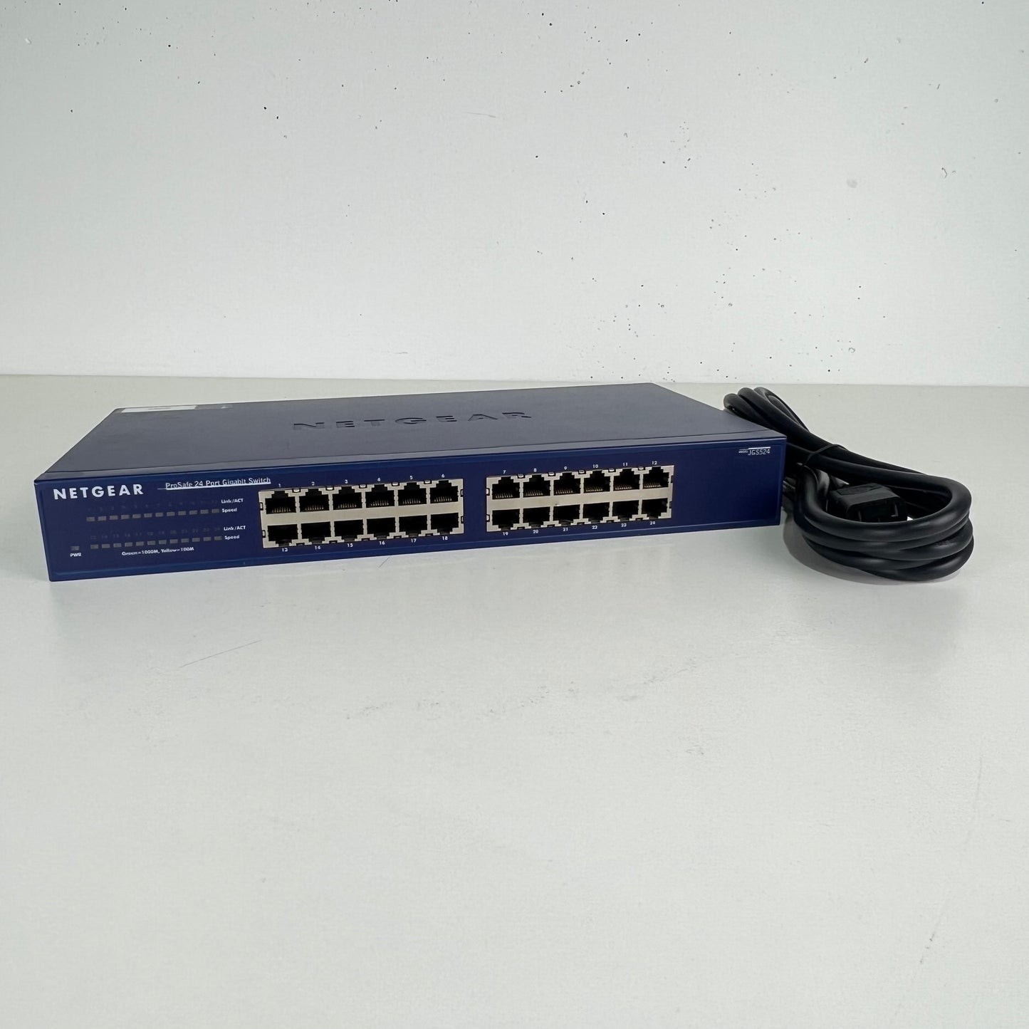 Netgear Prosafe 24 port Gigabit Switch JGS524 v2