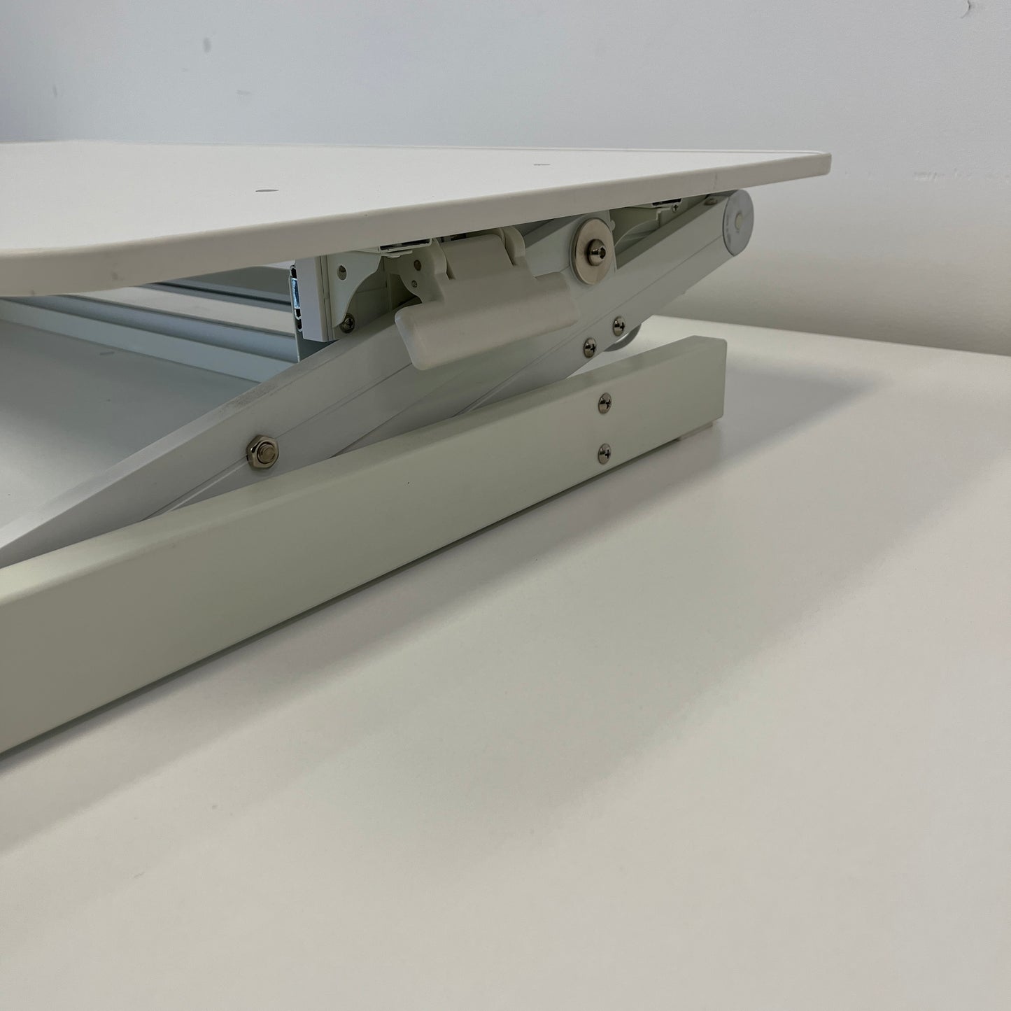 Wynston Desk 'Arise Deskalator' Riser Table Top
