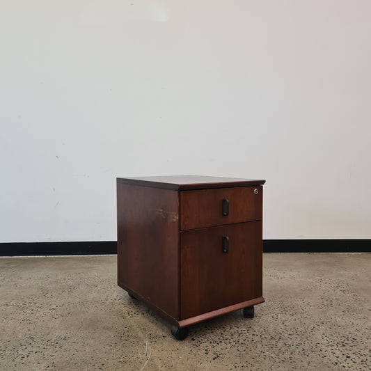 Pedestal with 2 Drawers on Castors in Mahogany Finish