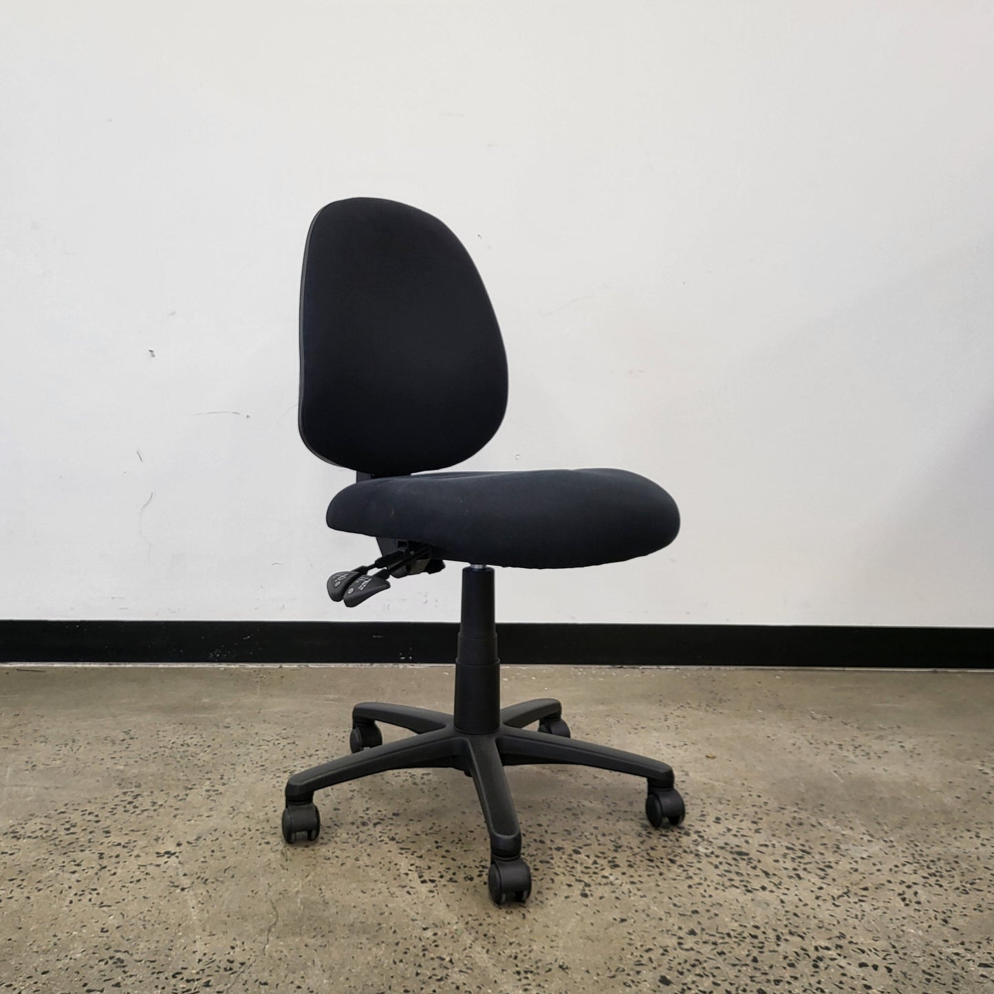 Gregory Tru-Sit High Back Office Task Chair in Black