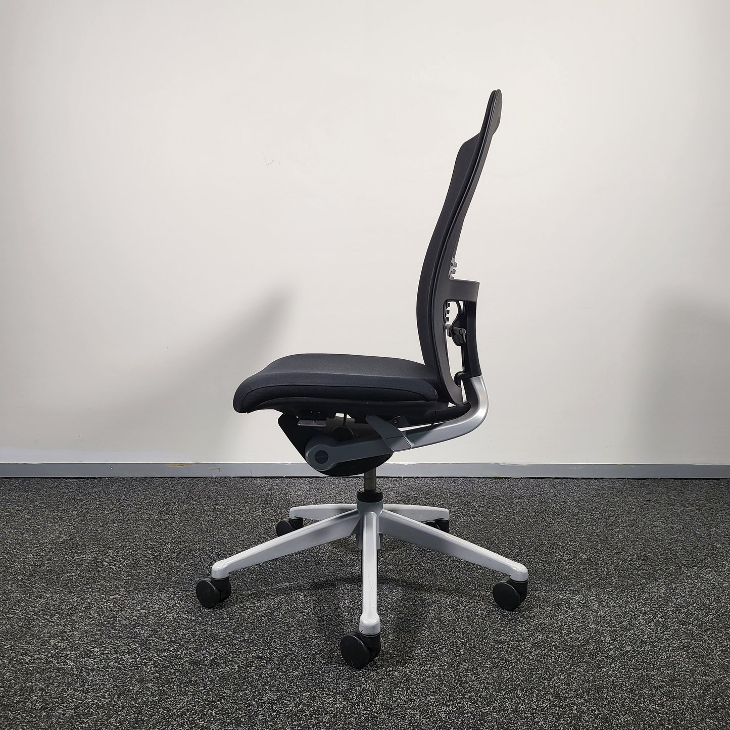 Haworth Zody Black Mesh Office Chair Light Grey Base