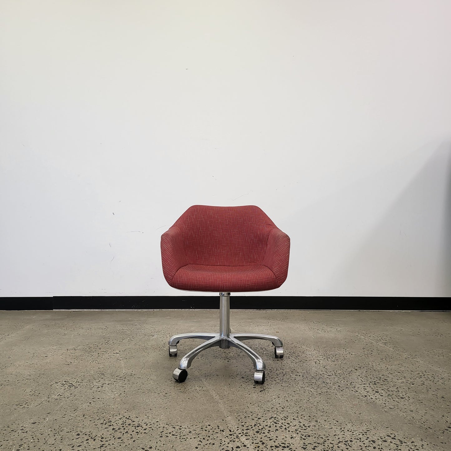 Bucket Swivel Office Chairs in Red Upholstery