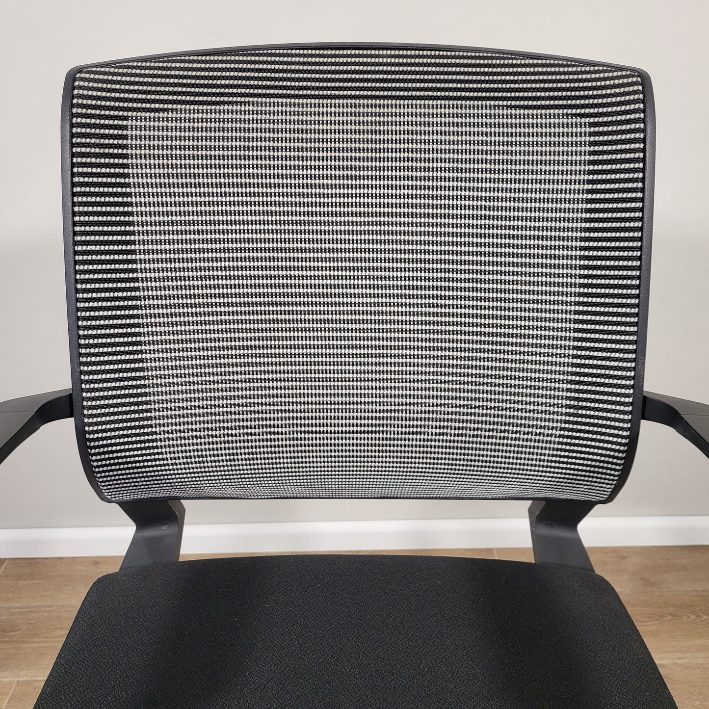 Mesh Back Office Task Chair in Black and White with Silver Base