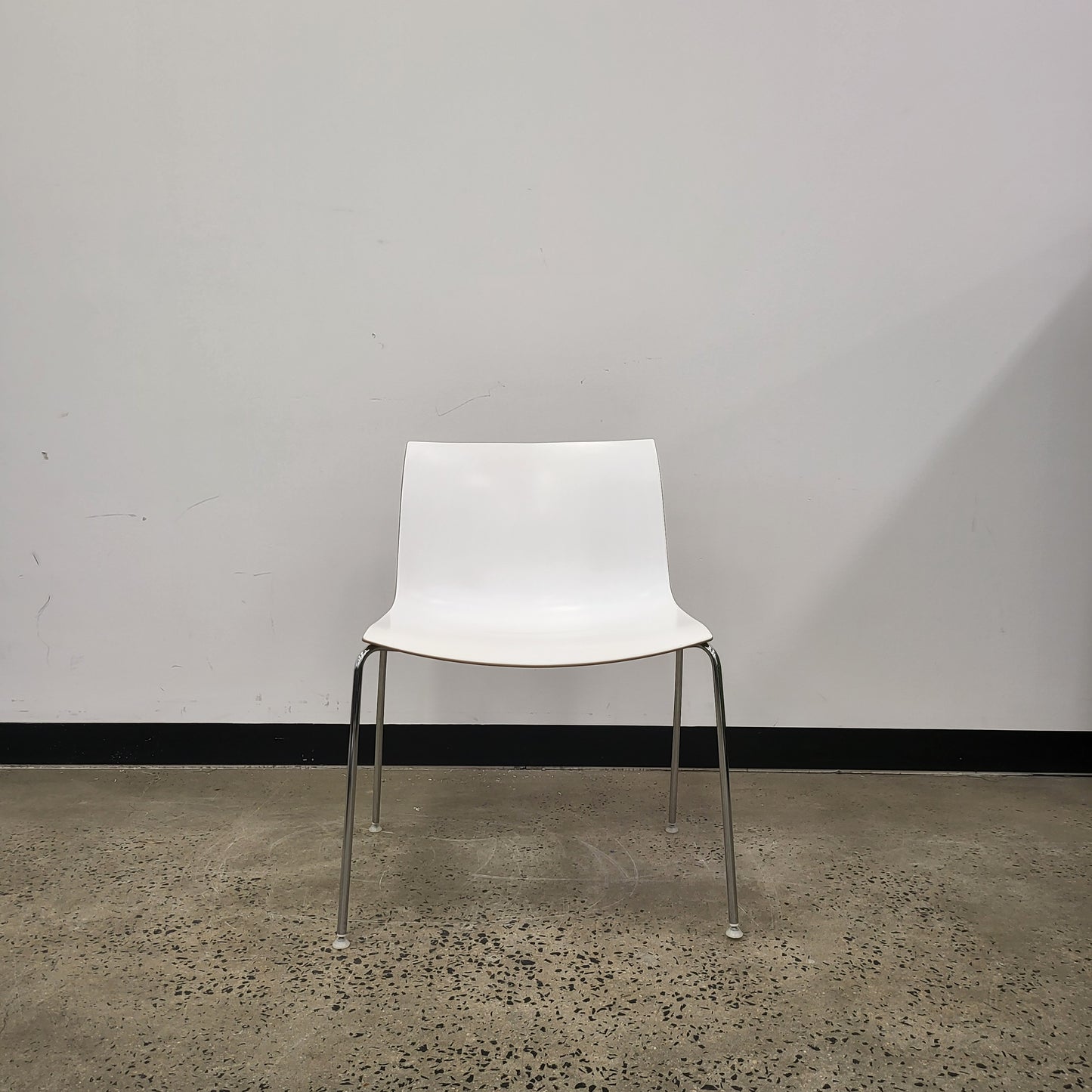 Arper Catifa 53 Chair with 4 Leg Base in White Plywood