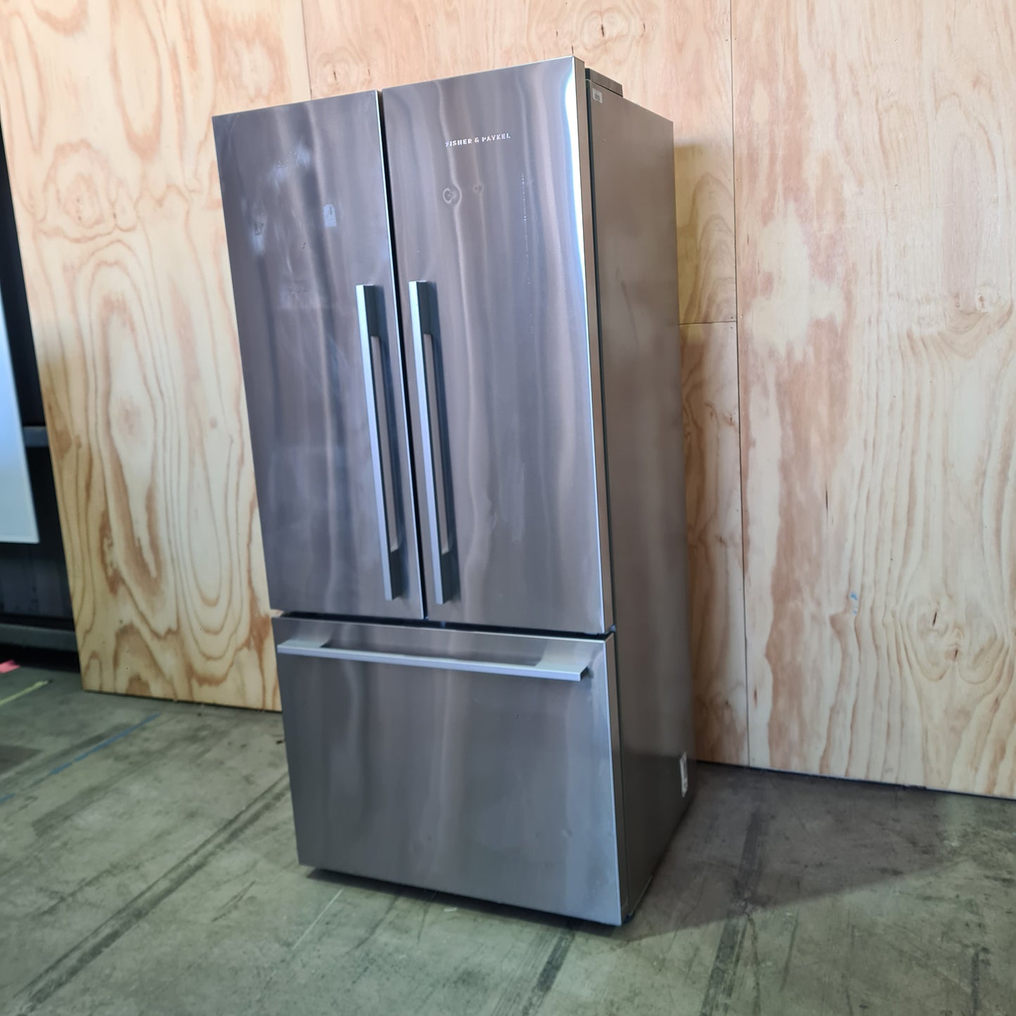 Fisher and Paykel RF522ADX5  790mm French Door Stainless Steel Fridge - 487L