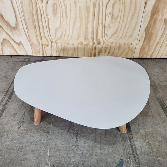 Universo Positivo Turtle Table