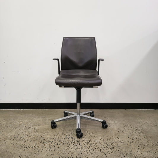 Black Leather Executive Swivel Chair