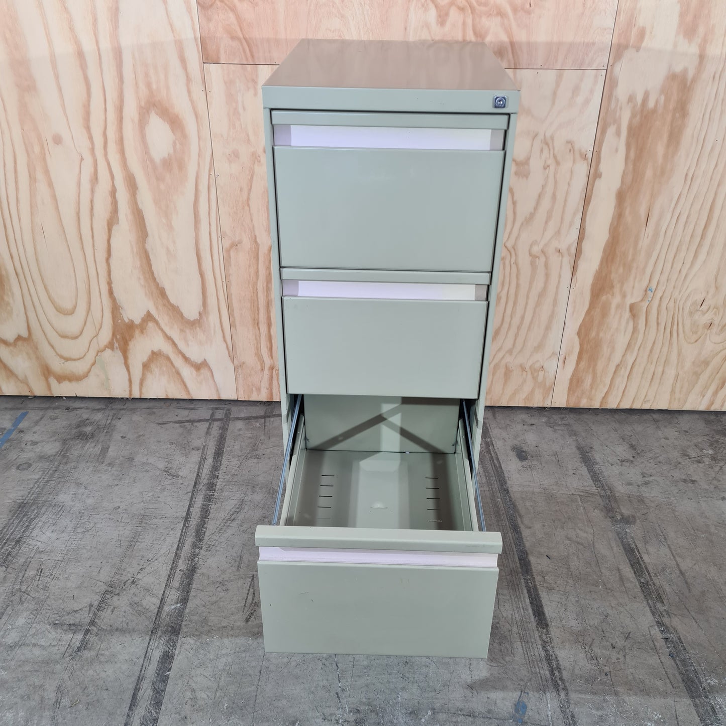 Namco 4 Drawer Filing Cabinet in Green