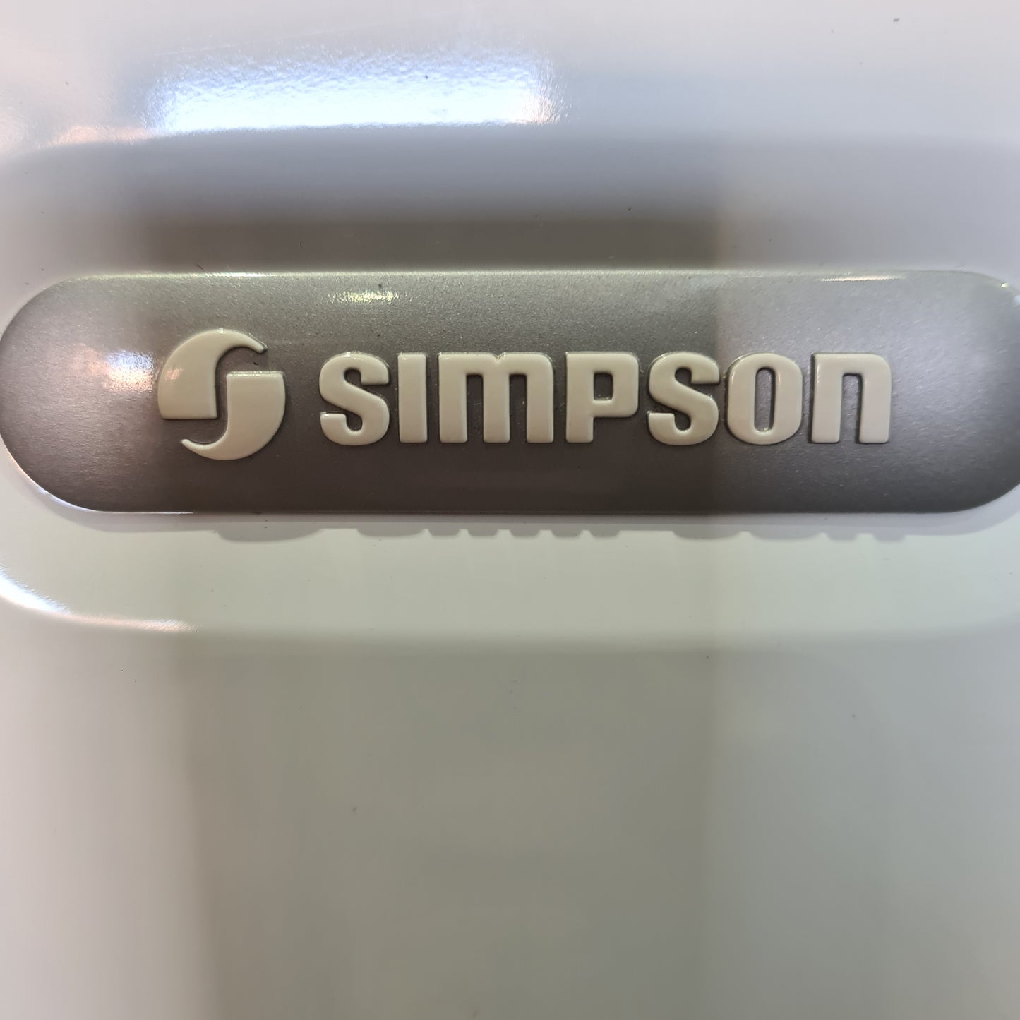 Simpson Refrigeration STM3000WA 300L Fridge + Freezer