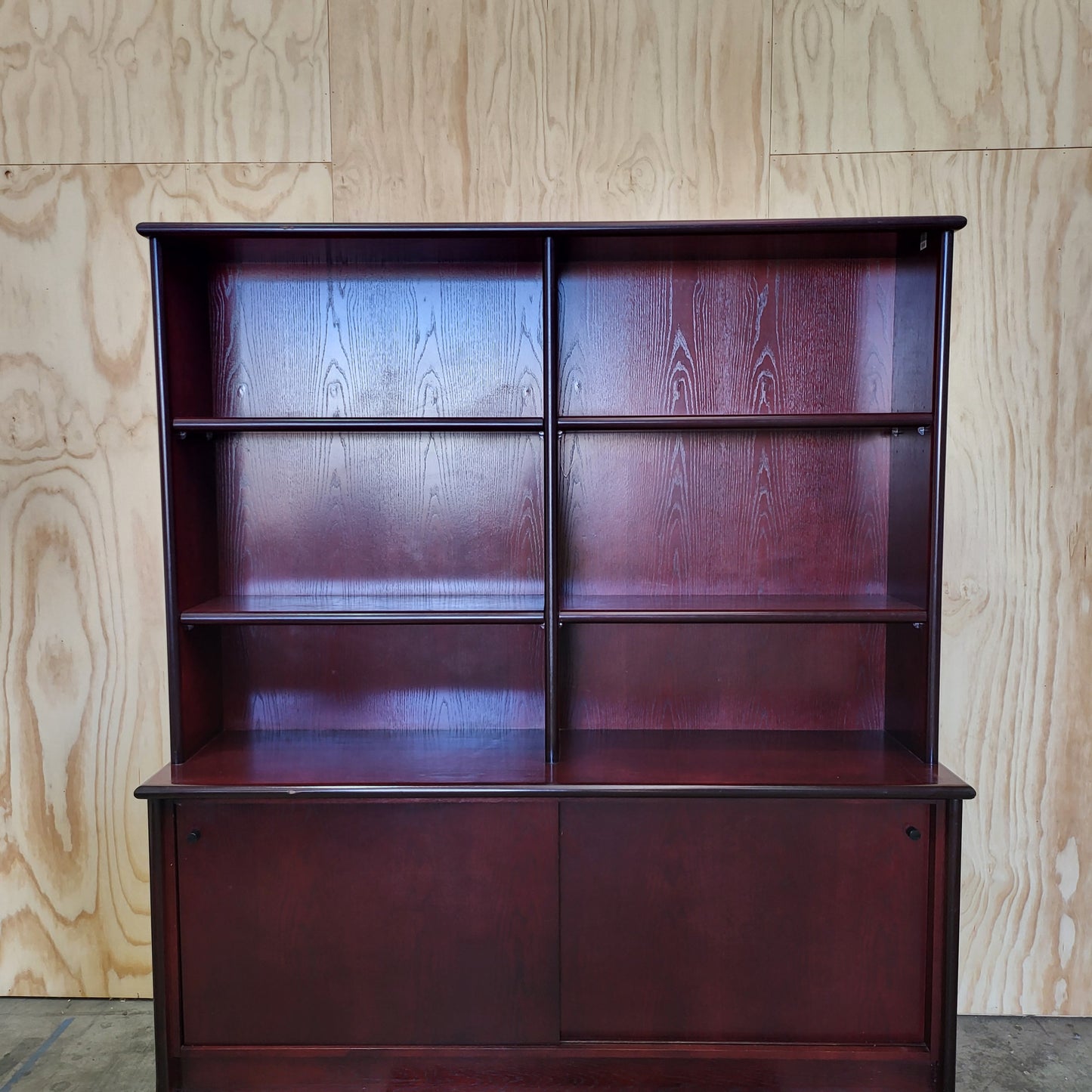 Wooden Bookcase with Shelving in Mahogany