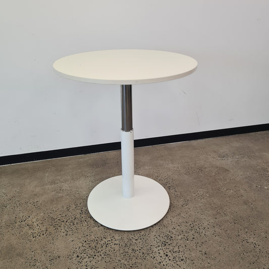 Round Hydraulic Lift Cafe Table in White