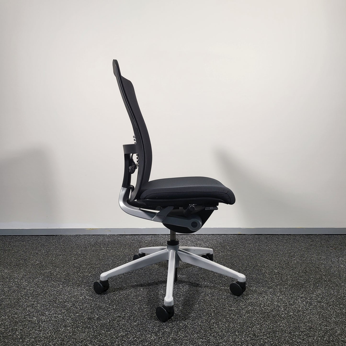 Haworth Zody Black Mesh Office Chair Light Grey Base