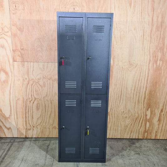 Statewide 4 Door Locker in Grey