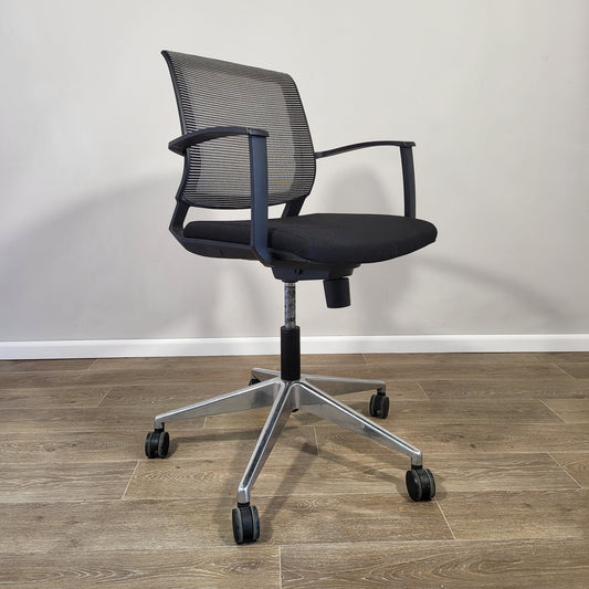 Mesh Back Office Task Chair in Black and White with Silver Base