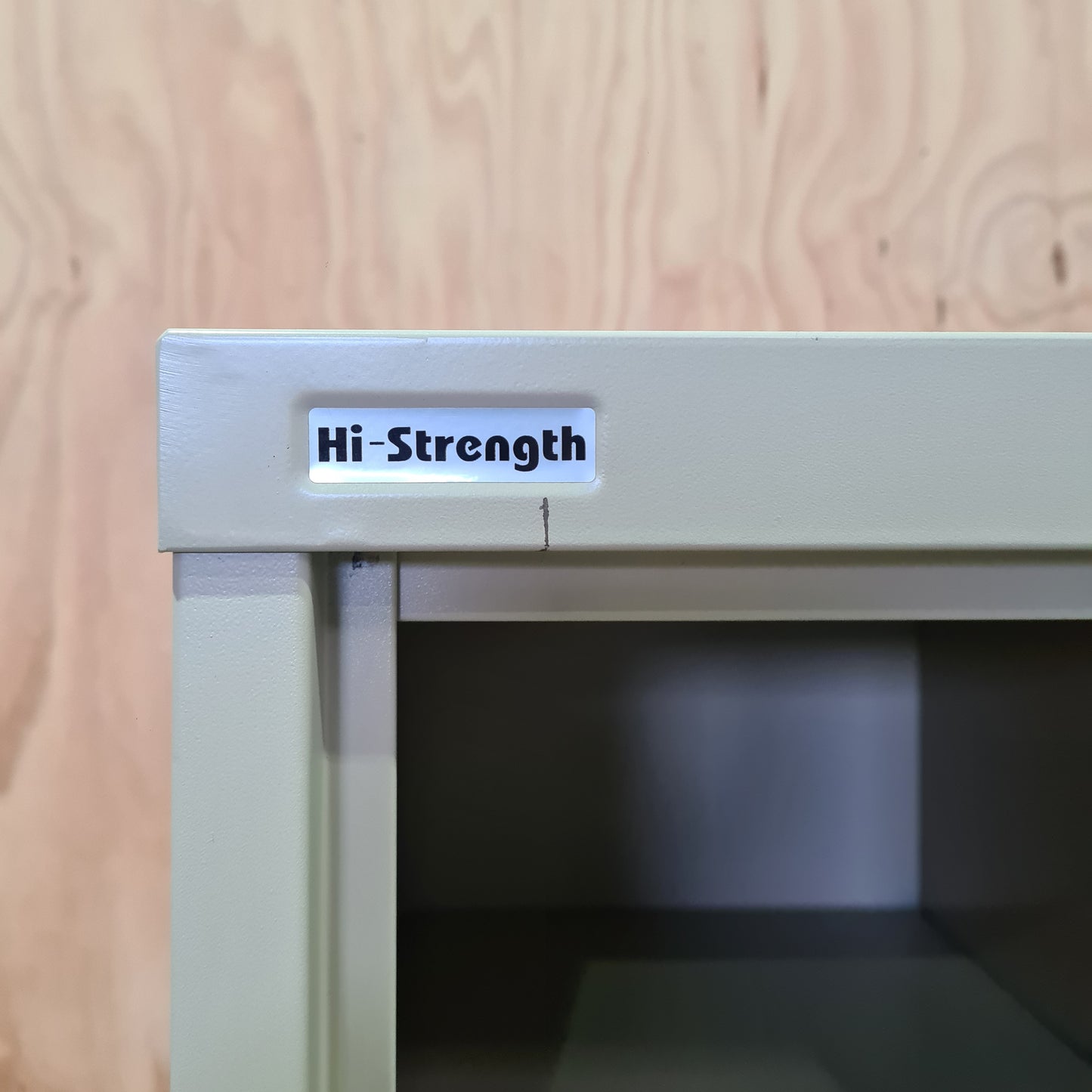 Hi Strength Beige Locker One door with keys