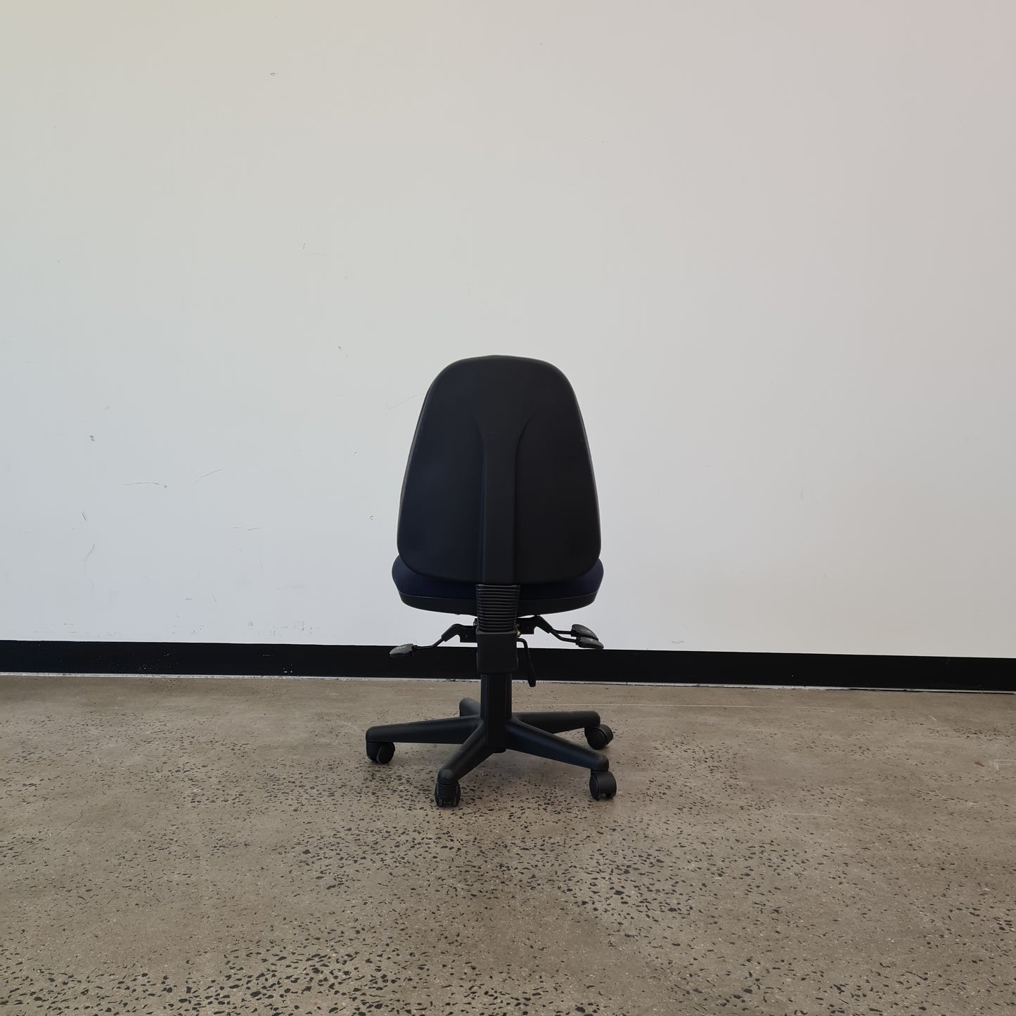 Medium Back Office Task Chair in Navy Blue