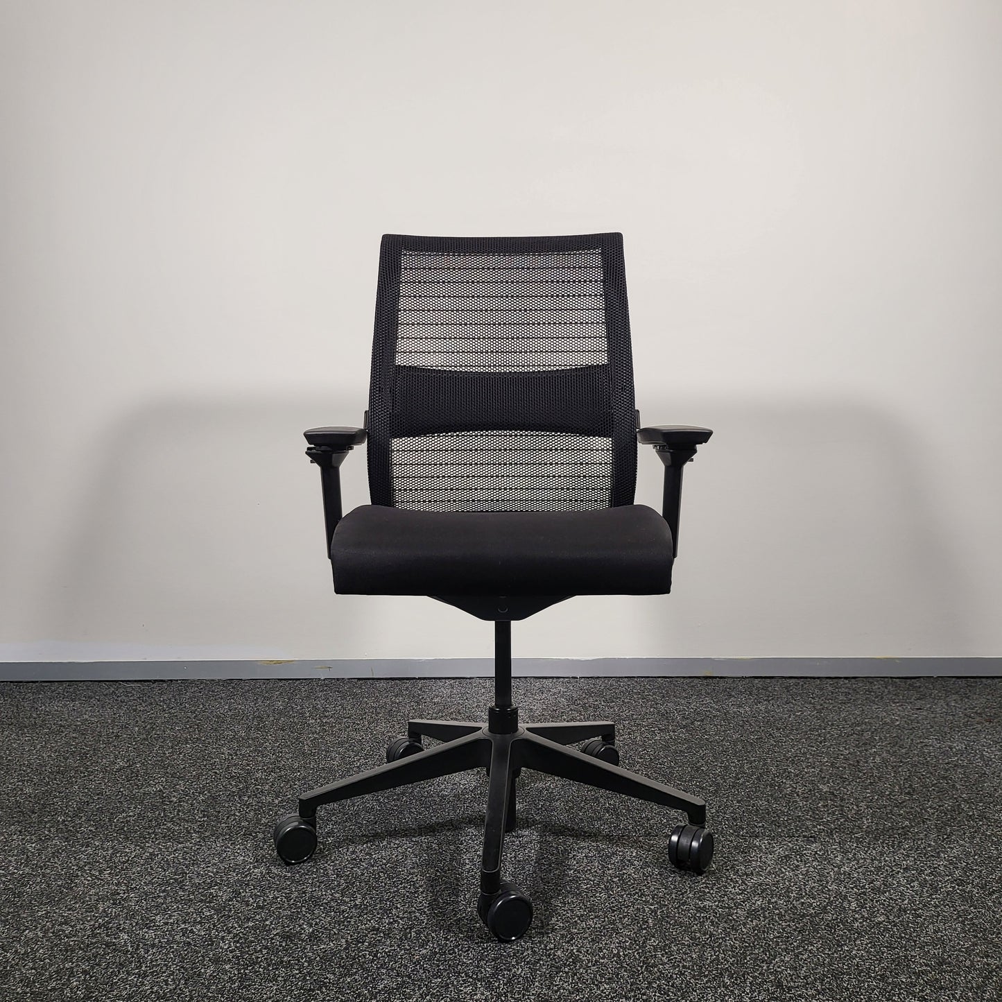 Steelcase Think Black Mesh Task Office Chair