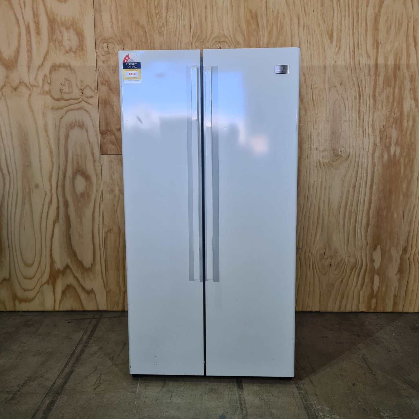 Kelvinator KSM6100WF 606L Fridge