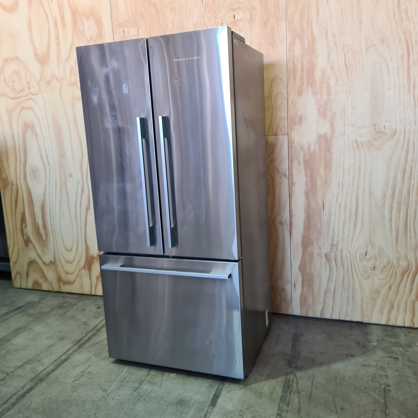 Fisher and Paykel RF522ADX5  790mm French Door Stainless Steel Fridge - 487L