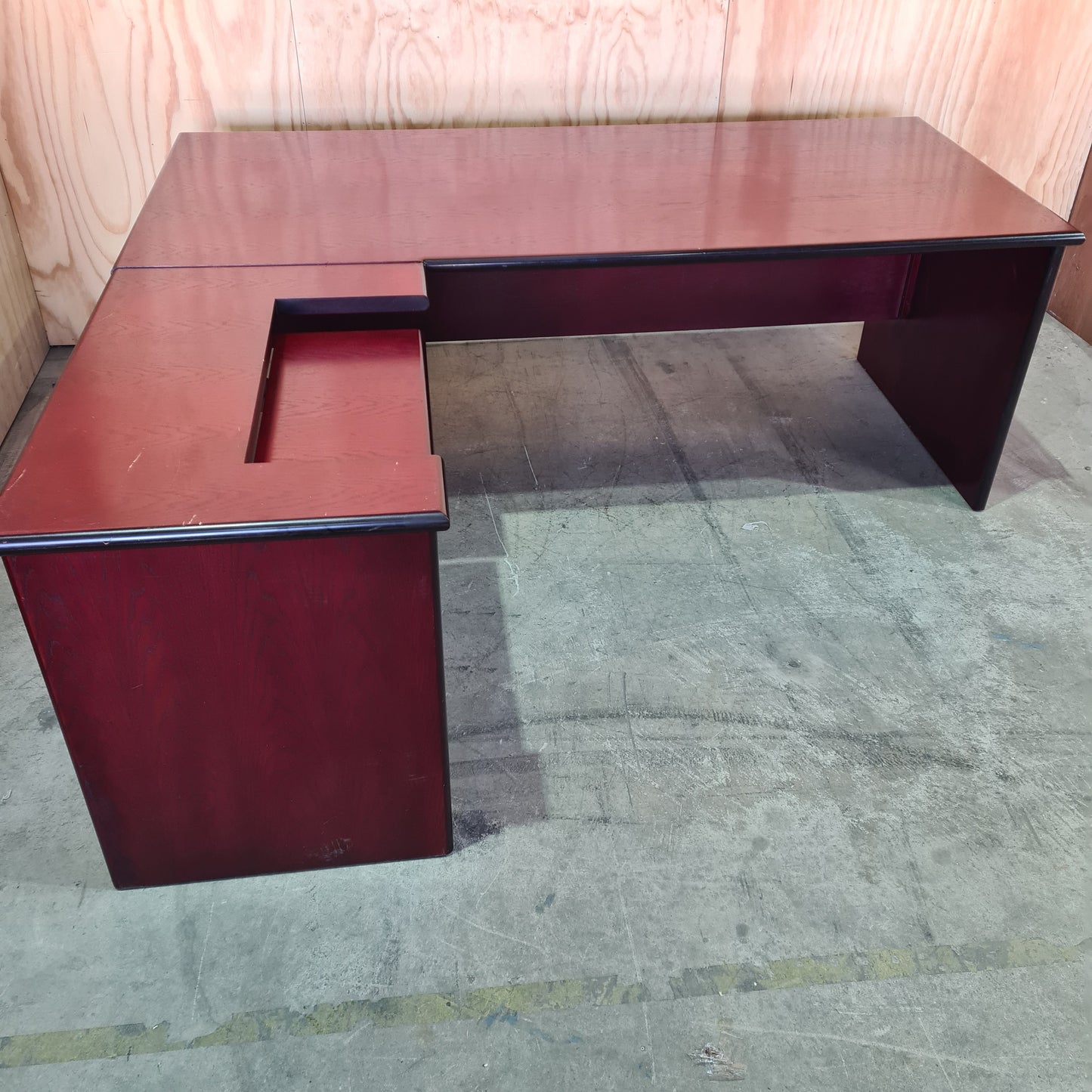 Mahogany Desk with Adjustable Return