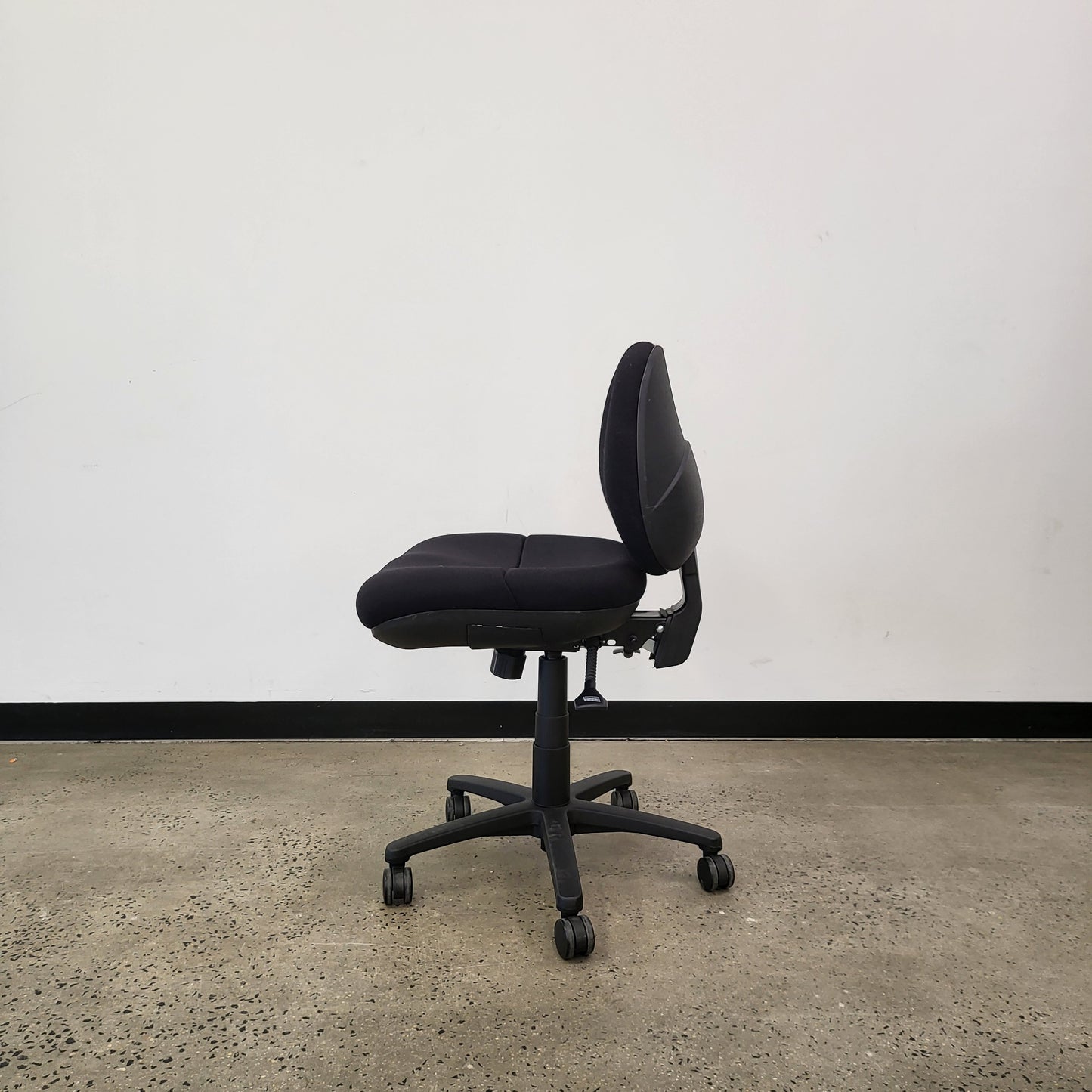 Staples Black Office Task Chair