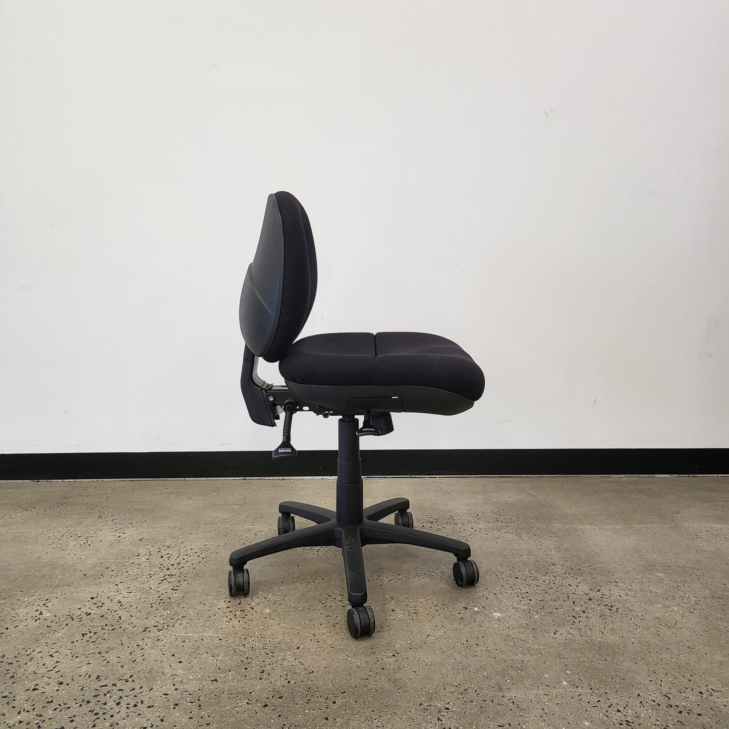 Staples Black Office Task Chair