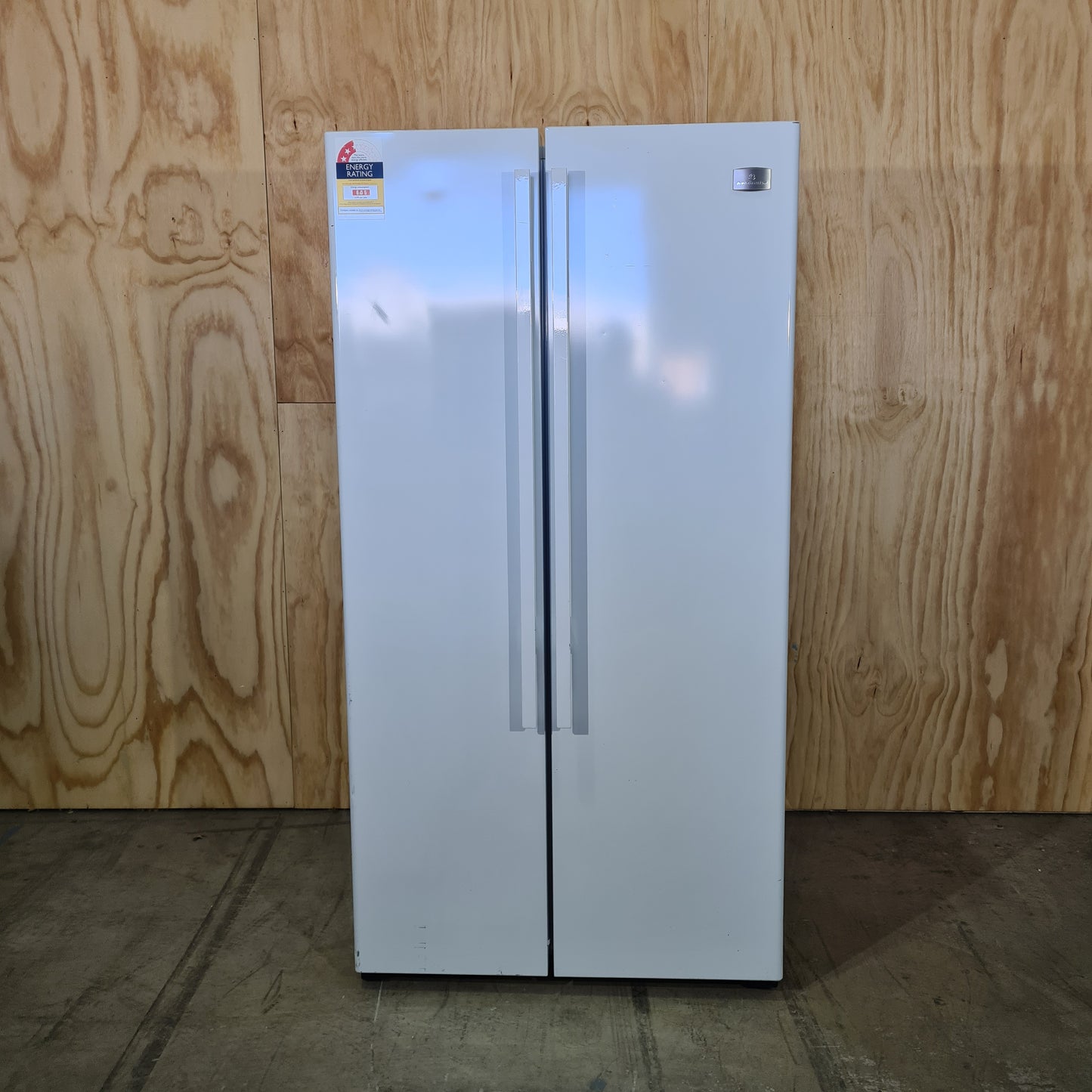 Kelvinator KSM6100WF 606L Fridge