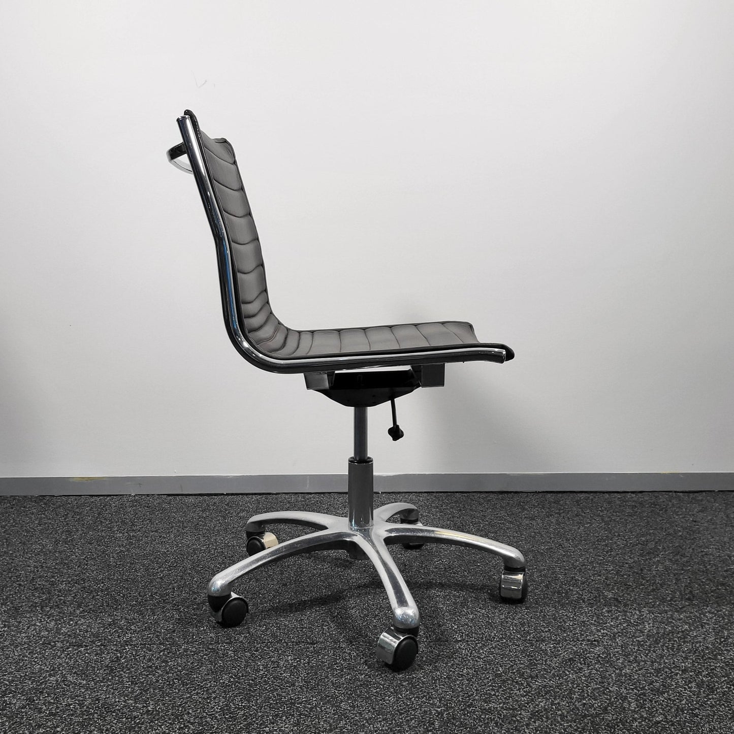 Black Leather Boardroom Conference Chair