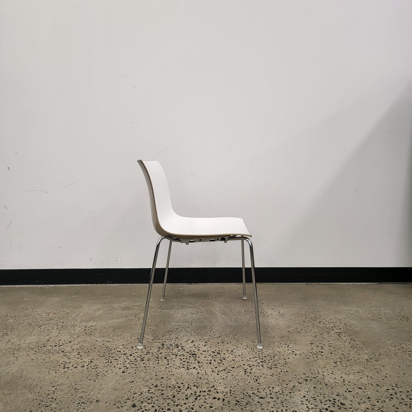 Arper Catifa 53 Chair with 4 Leg Base in White Plywood