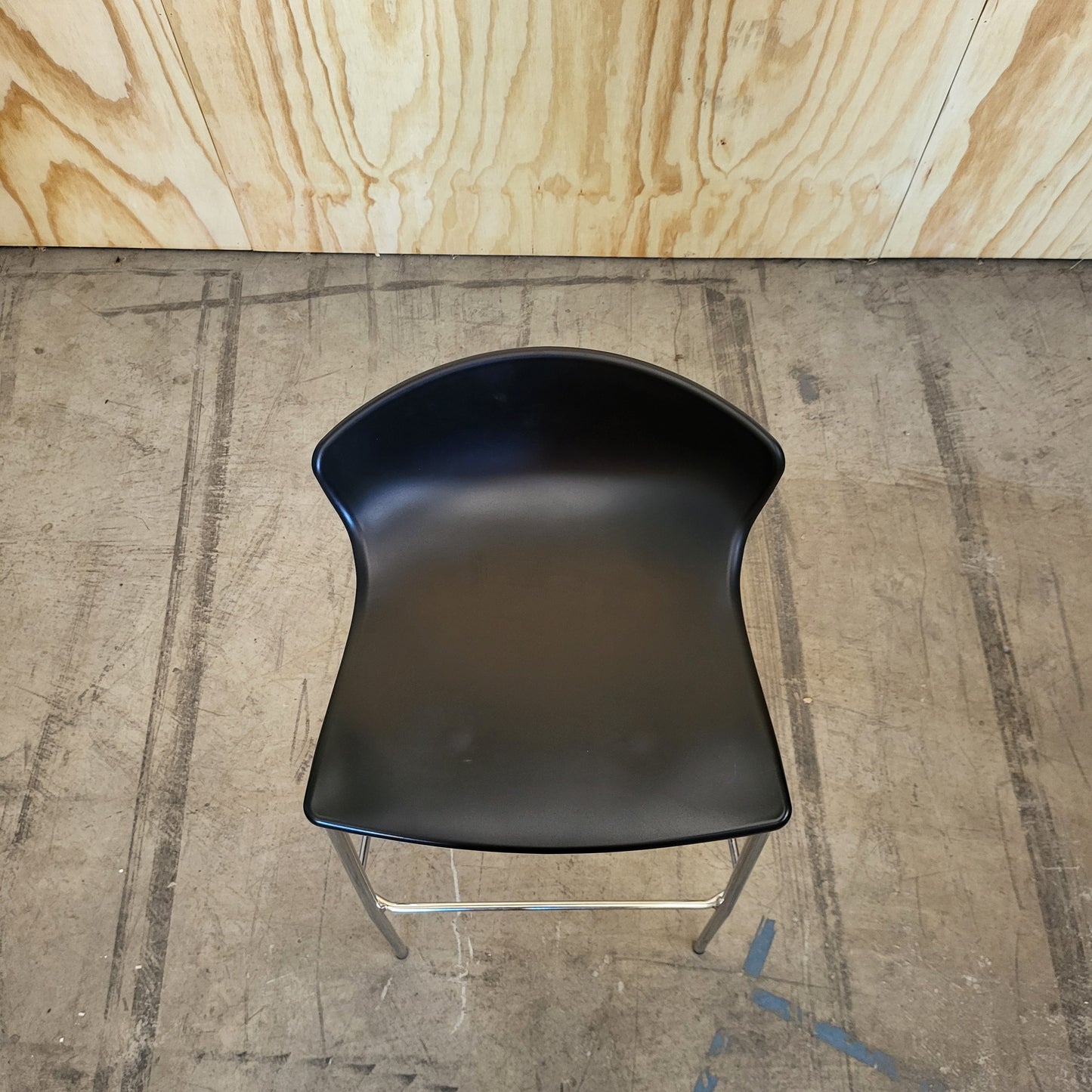 Guliver Stool by Gaber in Black and Chrome